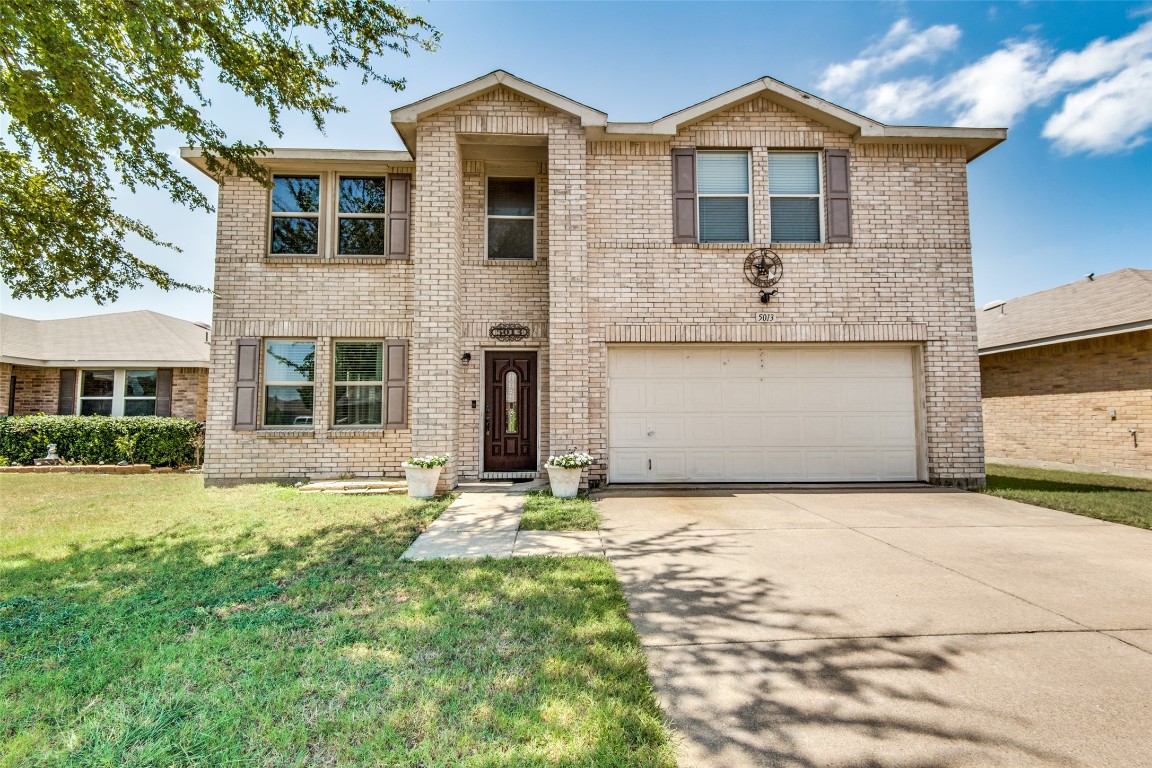 5013 Village Stone Court Fort Worth TX 76179