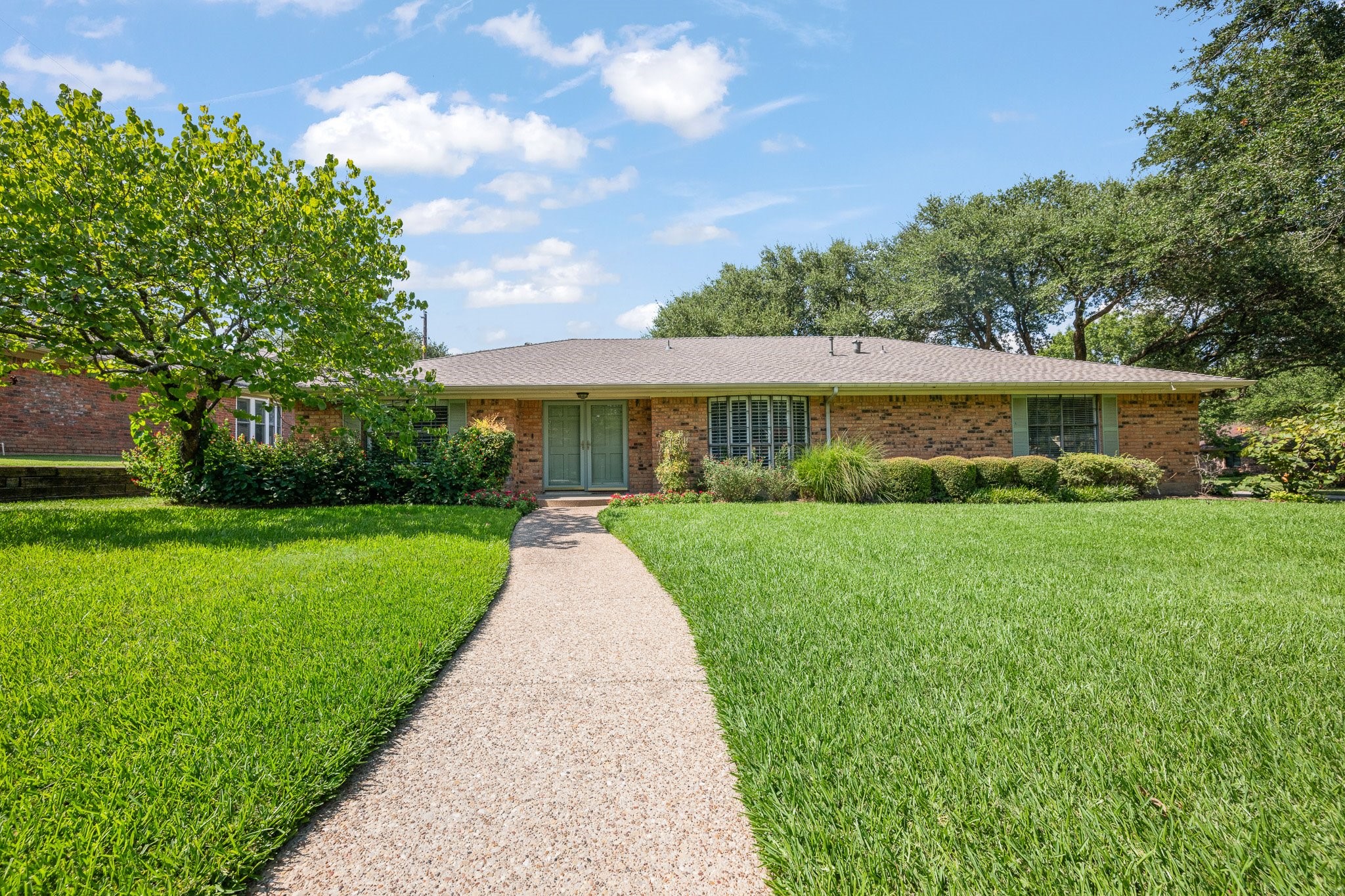1502 Surry Place Drive Cleburne TX 76033