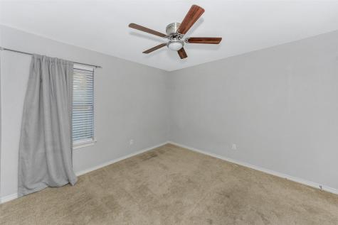 1011 Briar Hill Circle Duncanville TX 75137