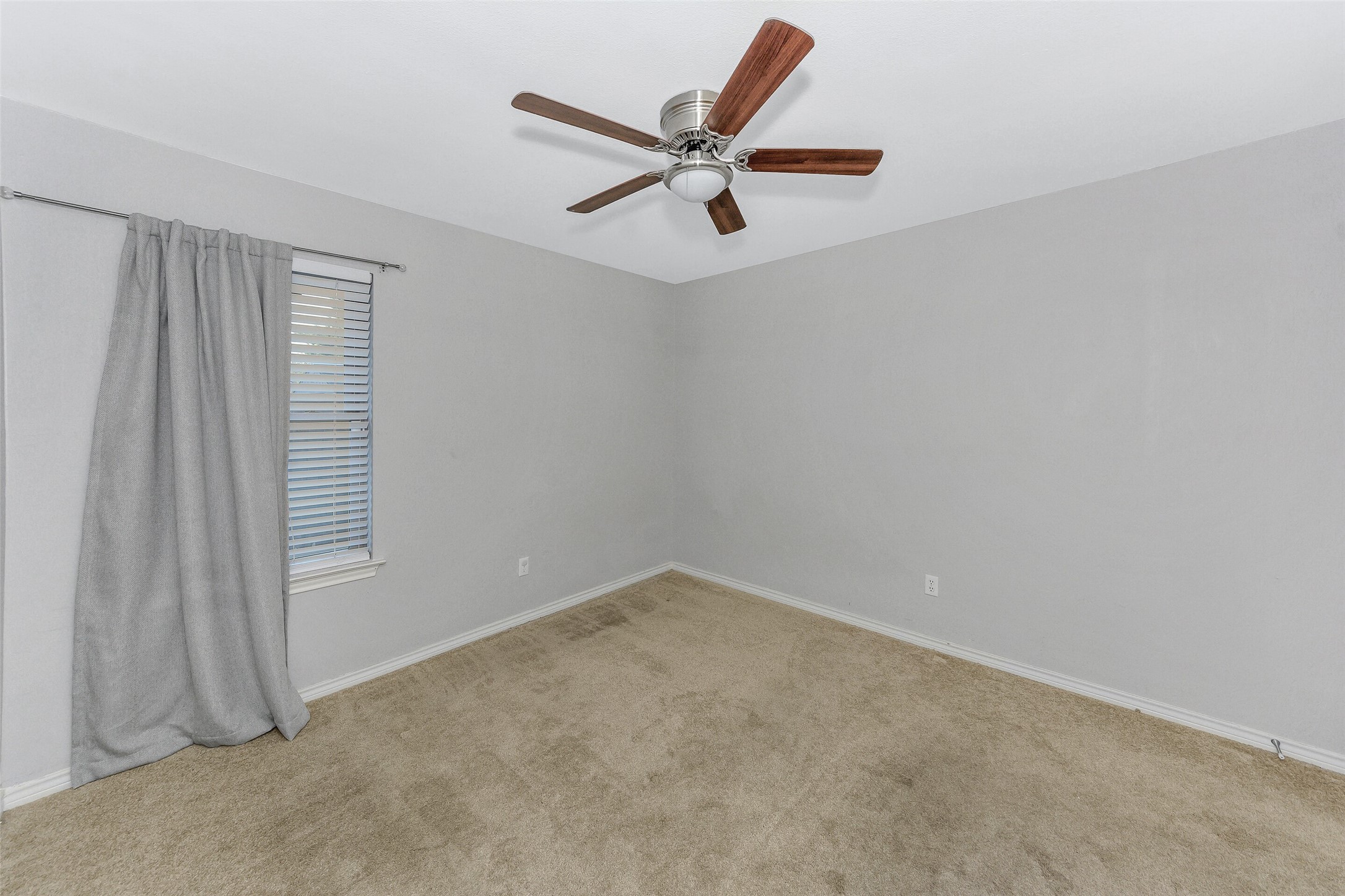 1011 Briar Hill Circle Duncanville TX 75137