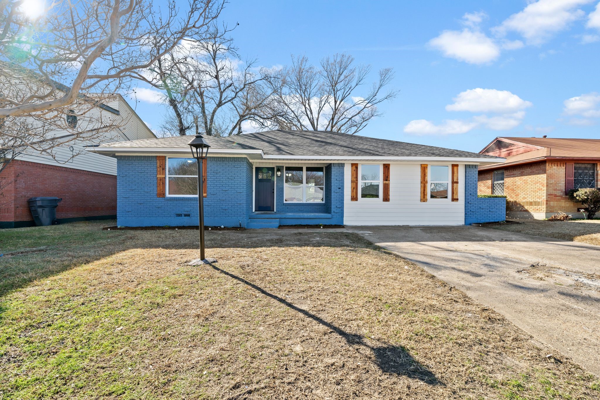 1915 Houghton Road Dallas TX 75217