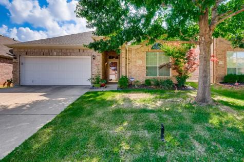 2852 Maple Creek Drive Fort Worth TX 76177
