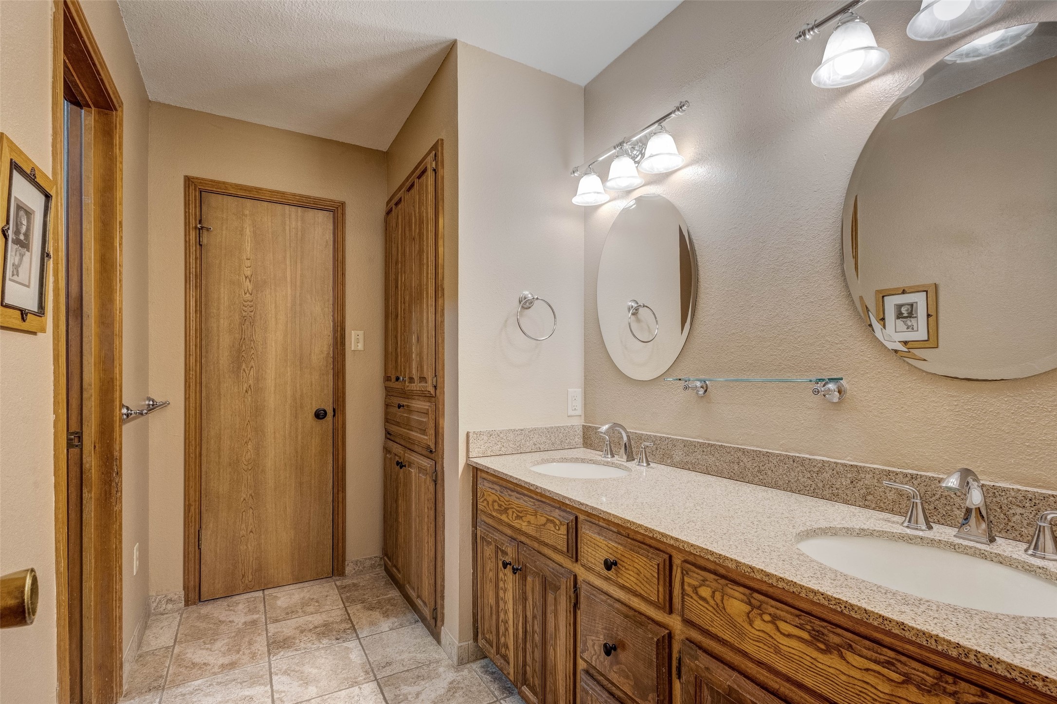 10715 County Road 2458 Poetry TX 75160