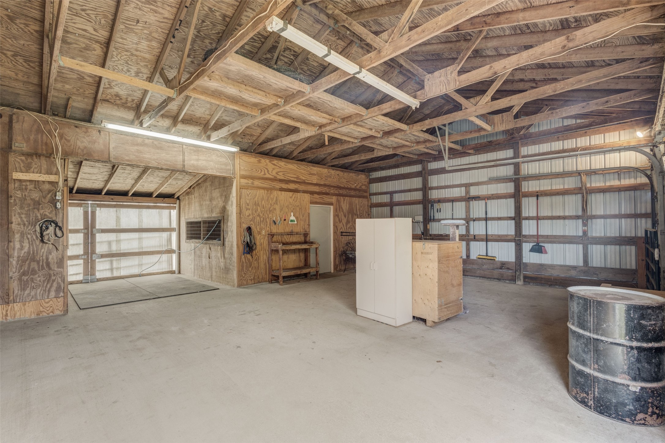 10715 County Road 2458 Poetry TX 75160