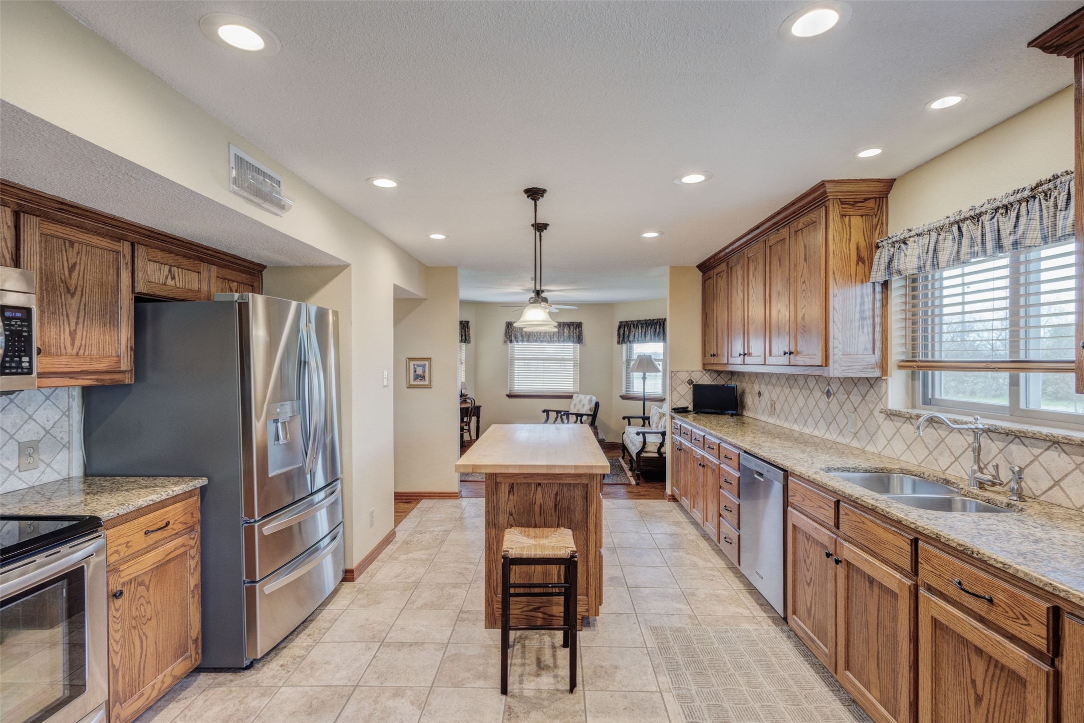 10715 County Road 2458 Poetry TX 75160