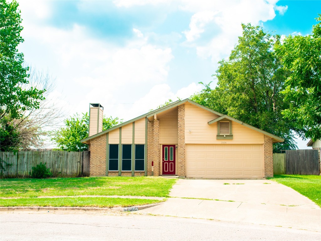 2604 Forest Ridge Court Arlington TX 76016