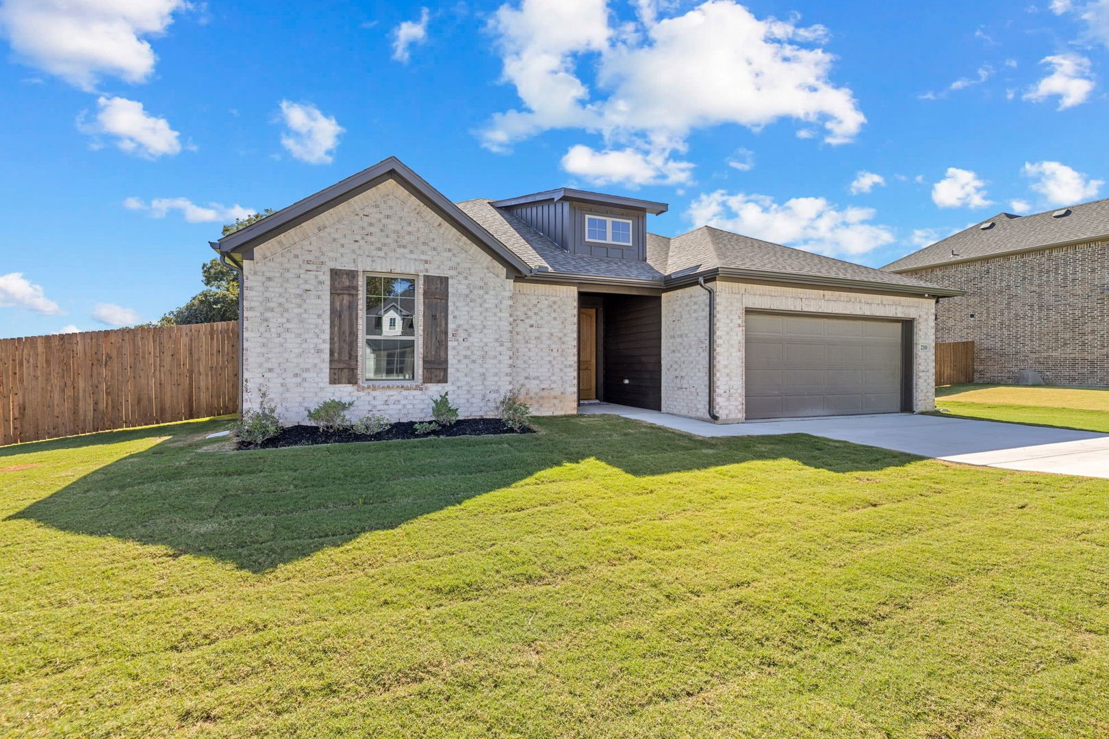 2110 Briarwood Bridgeport TX 76426