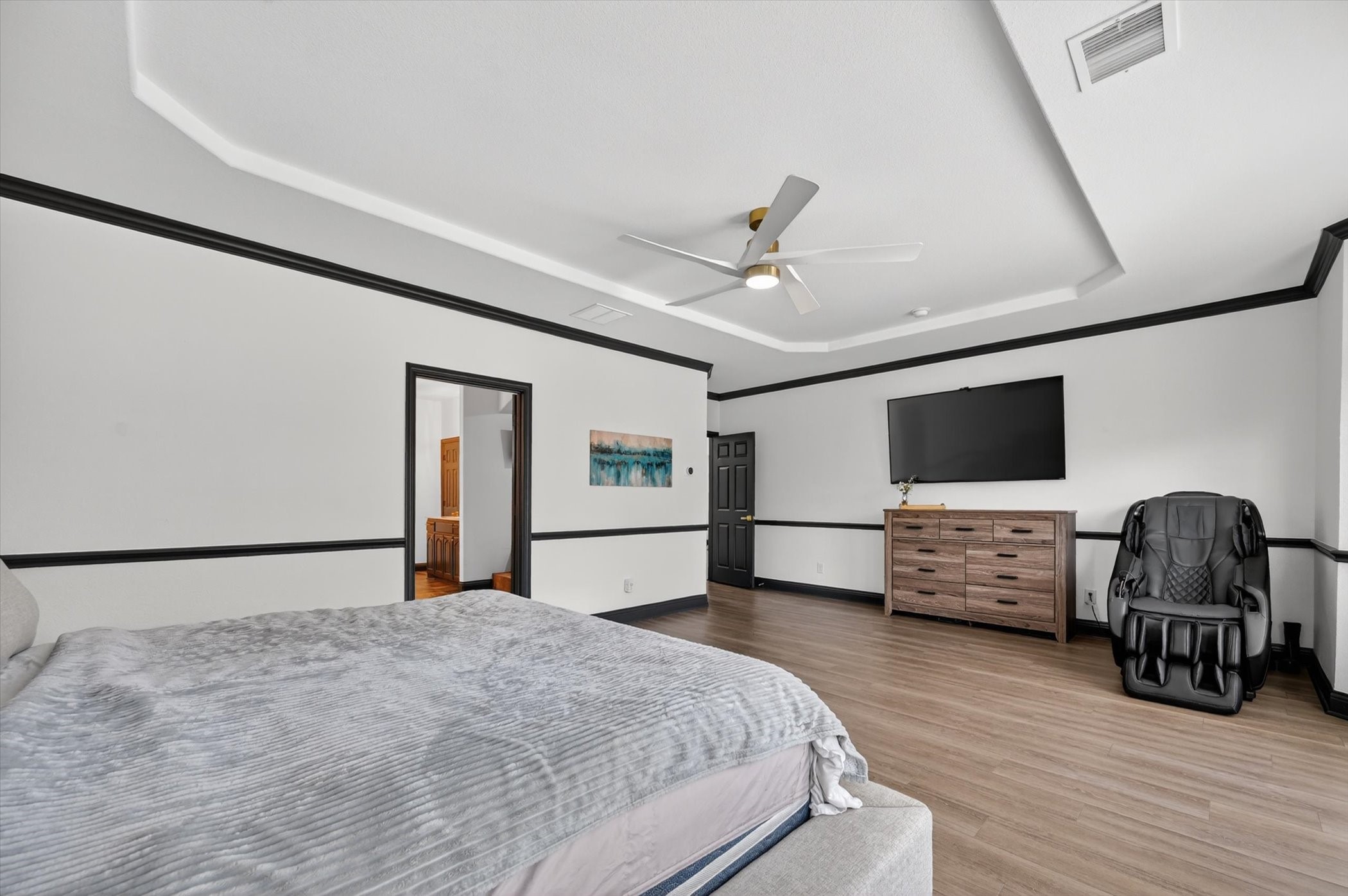 2832 Sendero Grand Prairie TX 75054