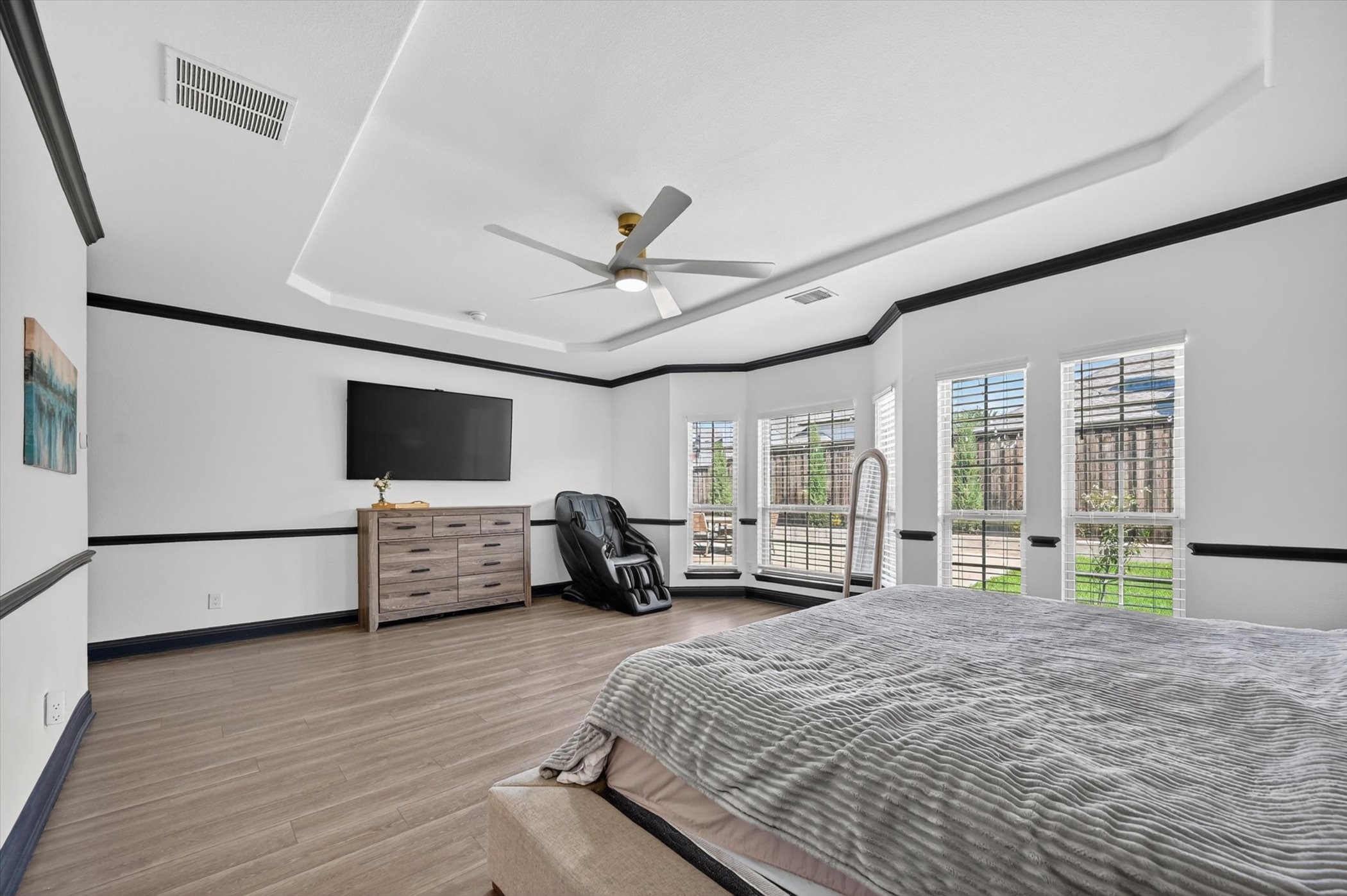 2832 Sendero Grand Prairie TX 75054