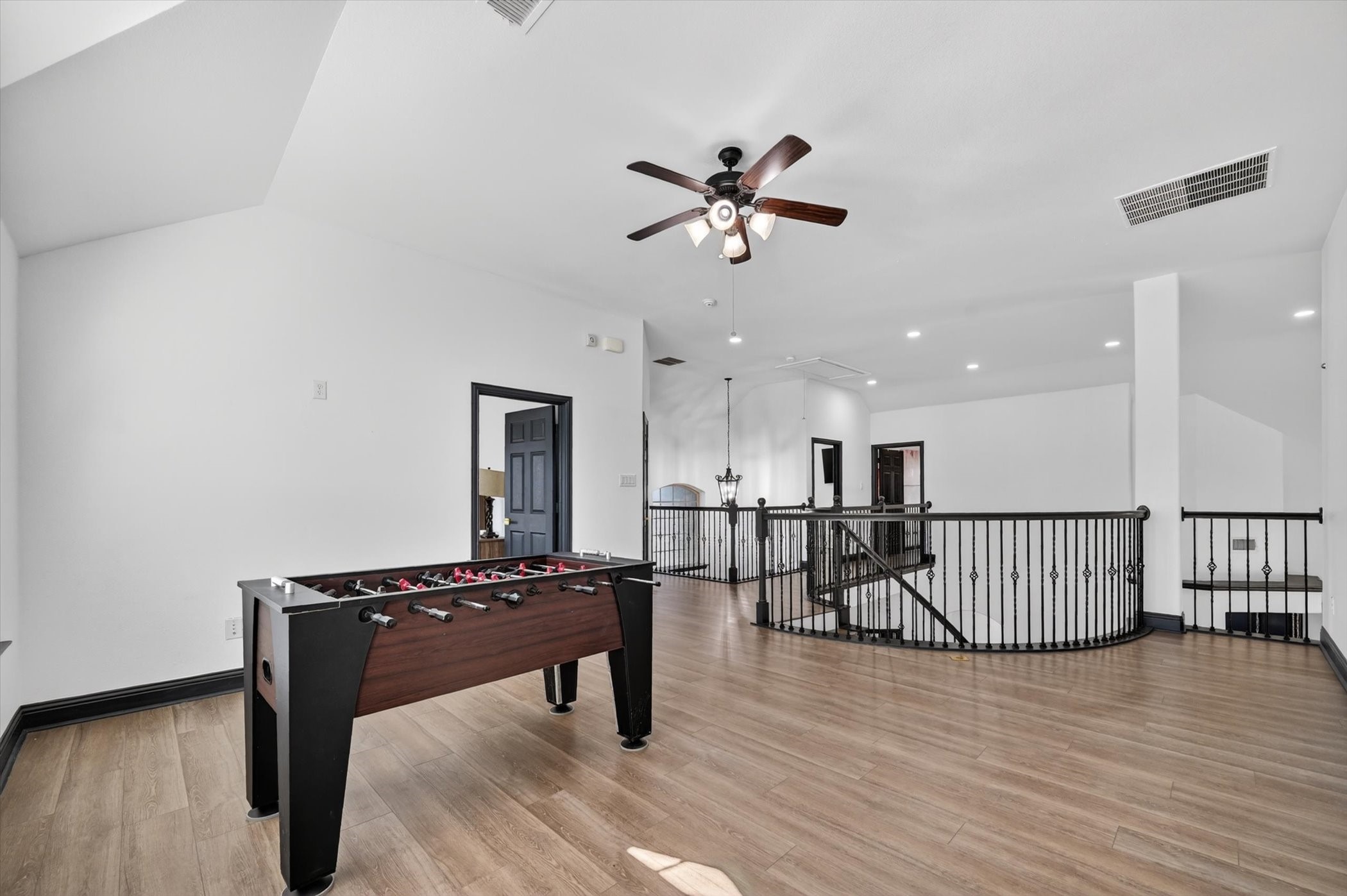 2832 Sendero Grand Prairie TX 75054