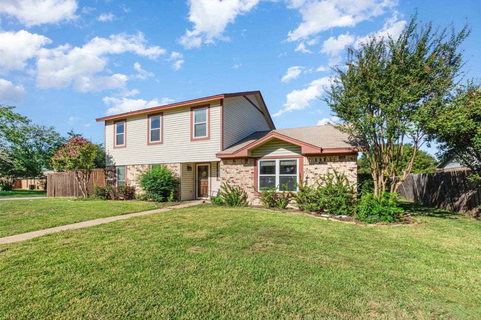 586 Abilene Drive Lewisville TX 75067