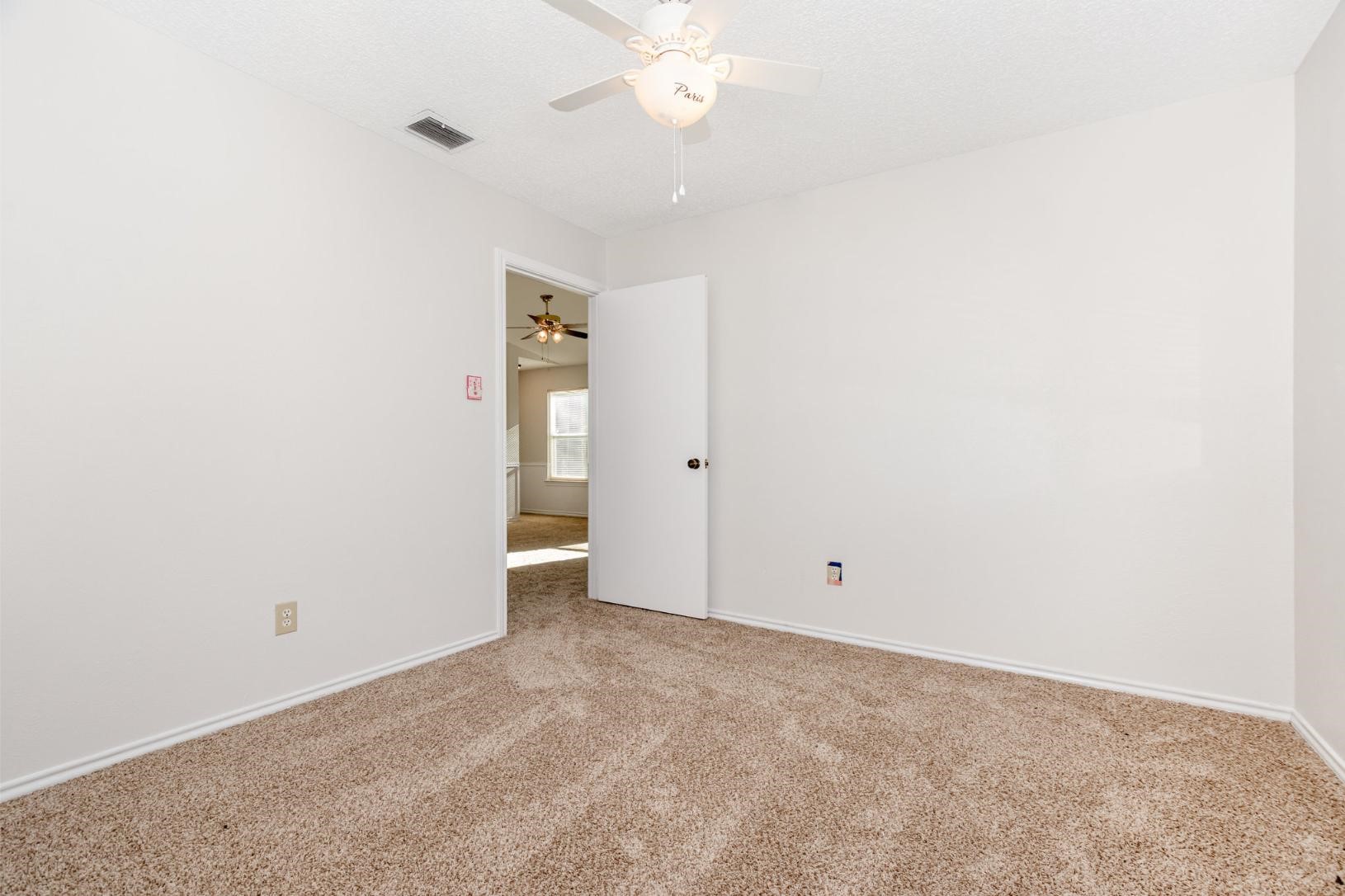 586 Abilene Drive Lewisville TX 75067