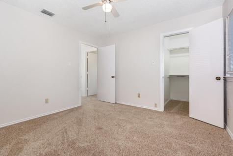 586 Abilene Drive Lewisville TX 75067