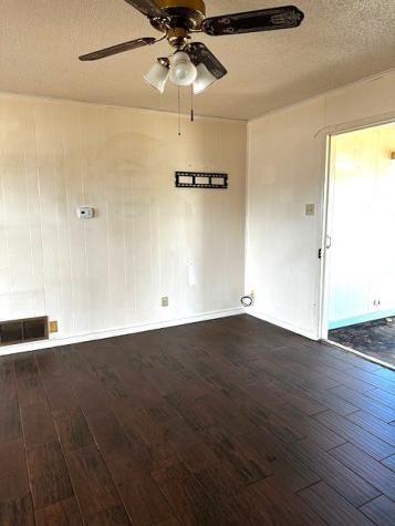 123 E Mccaulley Avenue Bronte TX 76933