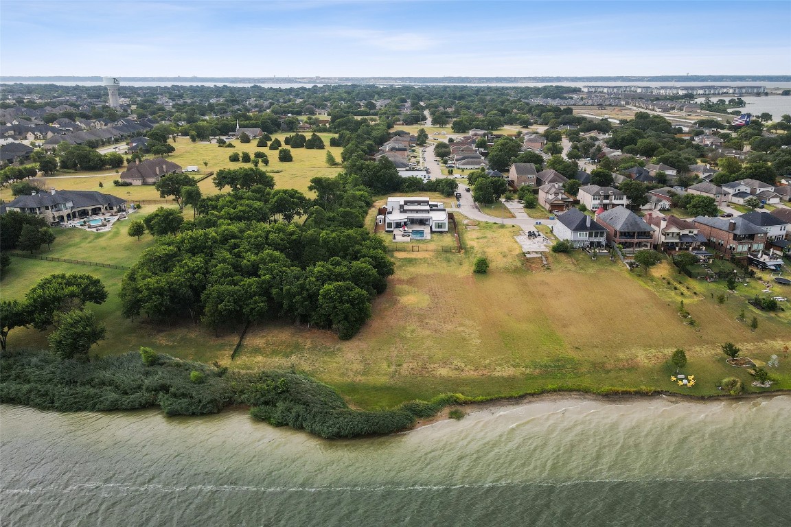 6410 Windward View Drive Rowlett TX 75088