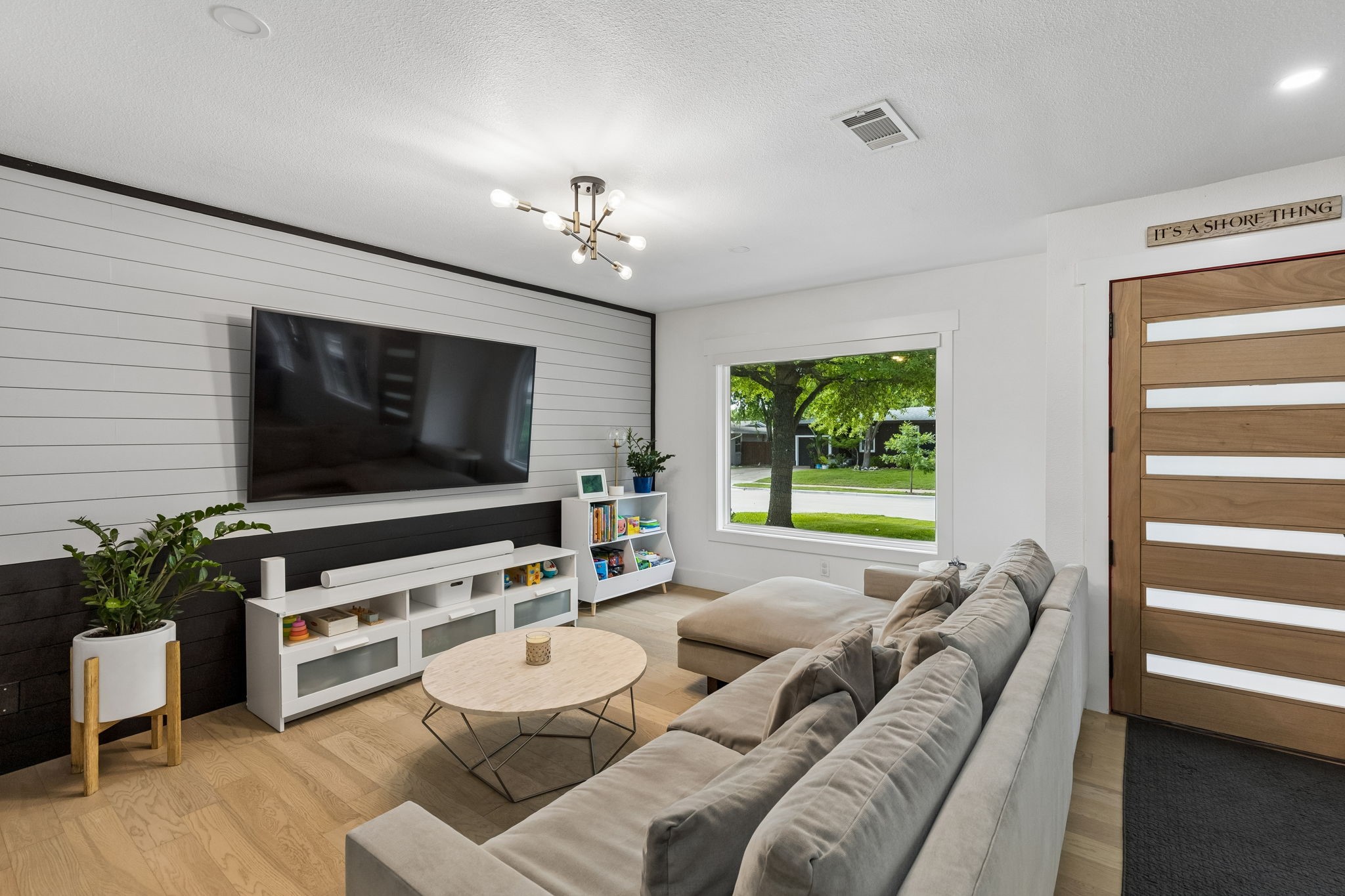 10014 Estacado Drive Dallas TX 75228