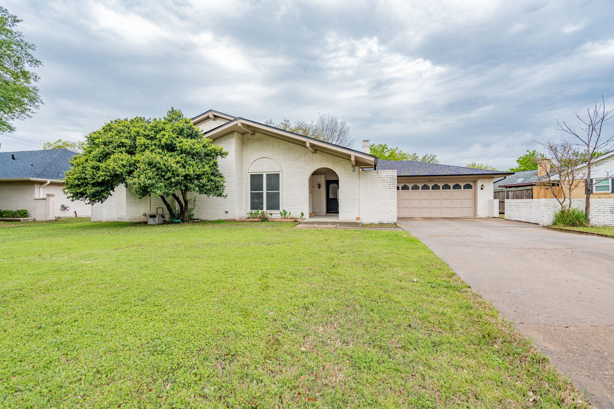 5402 Vale Street Greenville TX 75402