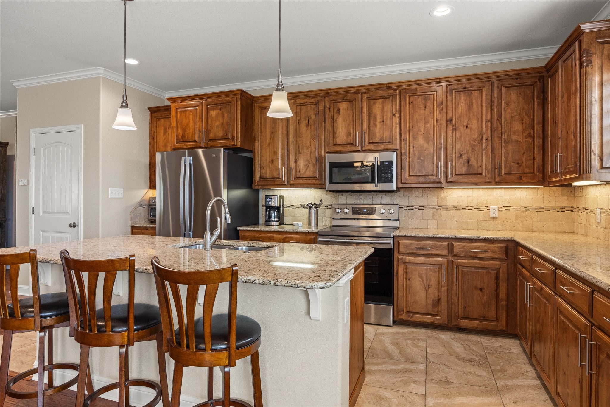 5250 Country Club Drive Granbury TX 76049
