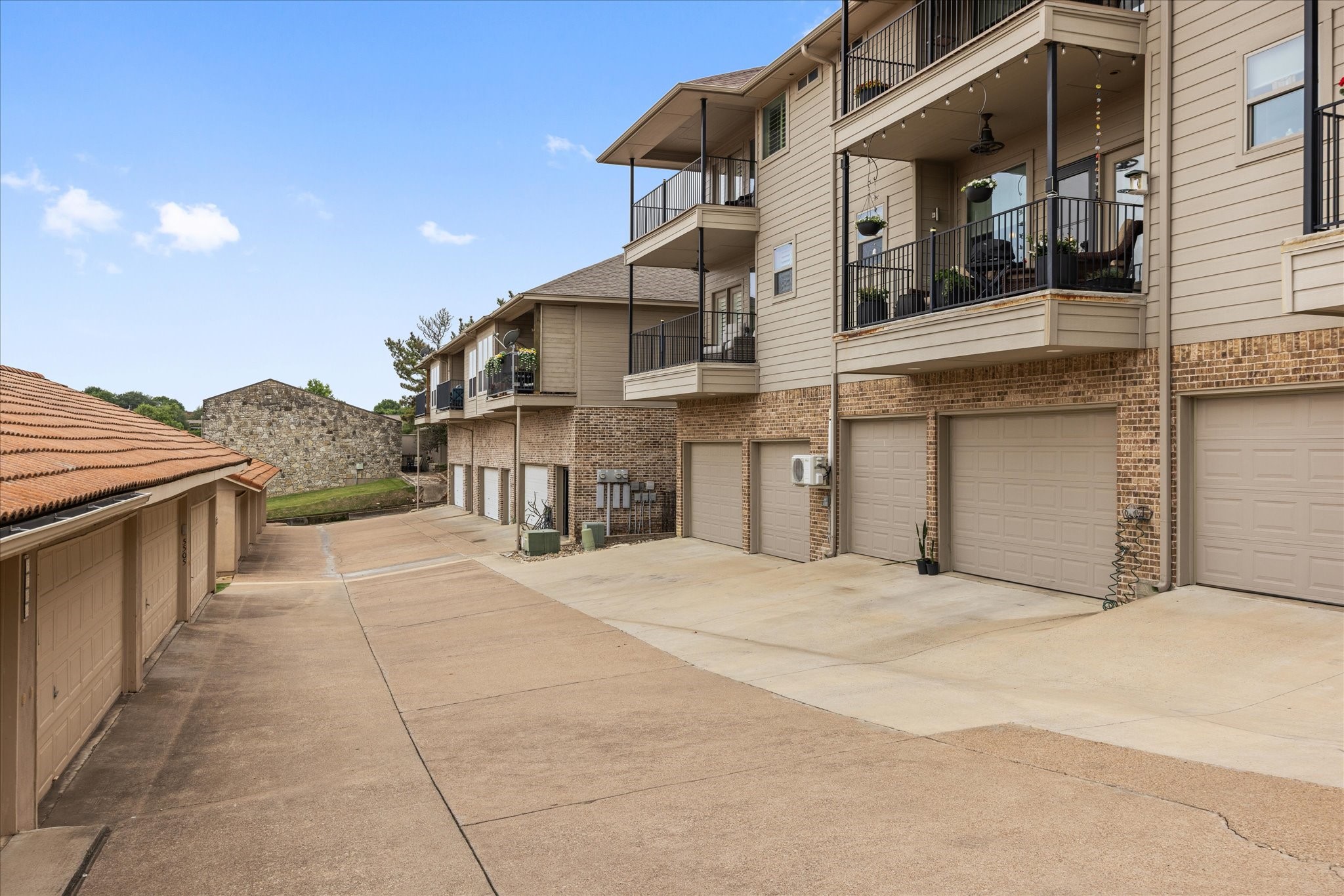 5250 Country Club Drive Granbury TX 76049