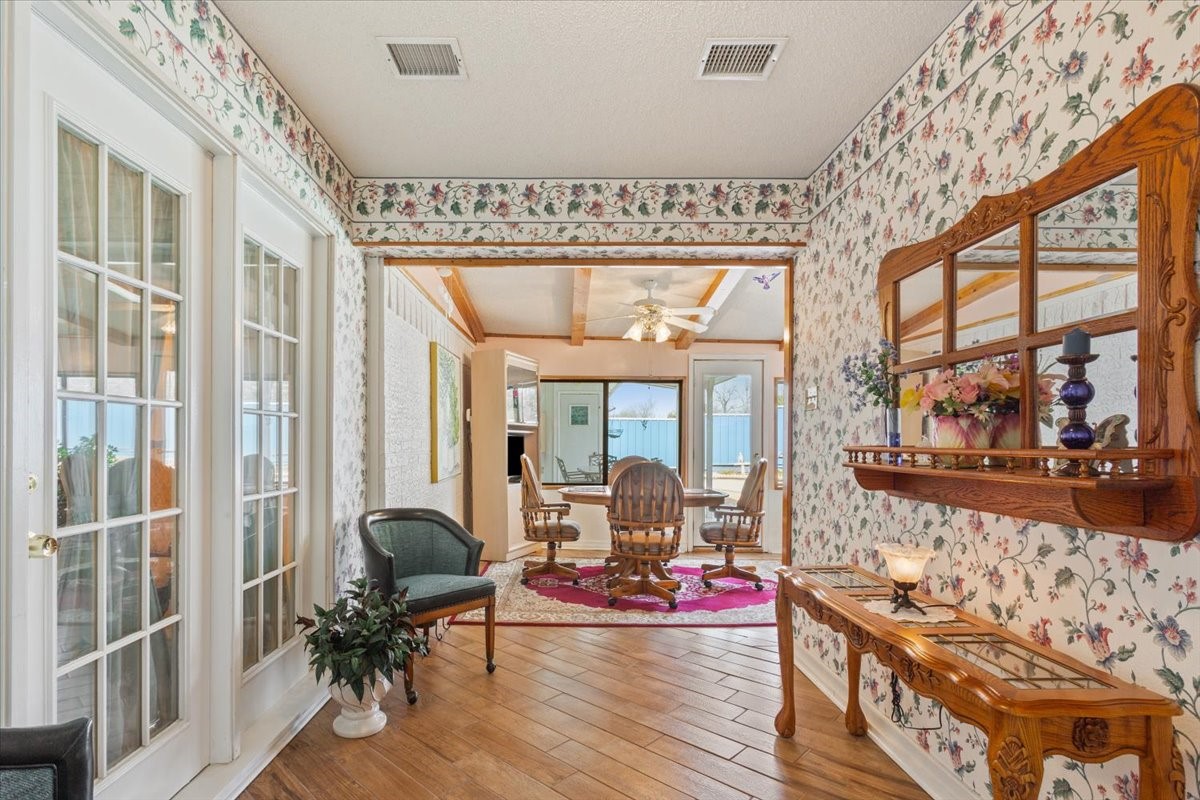 646 Winding Oaks Waco TX 76705