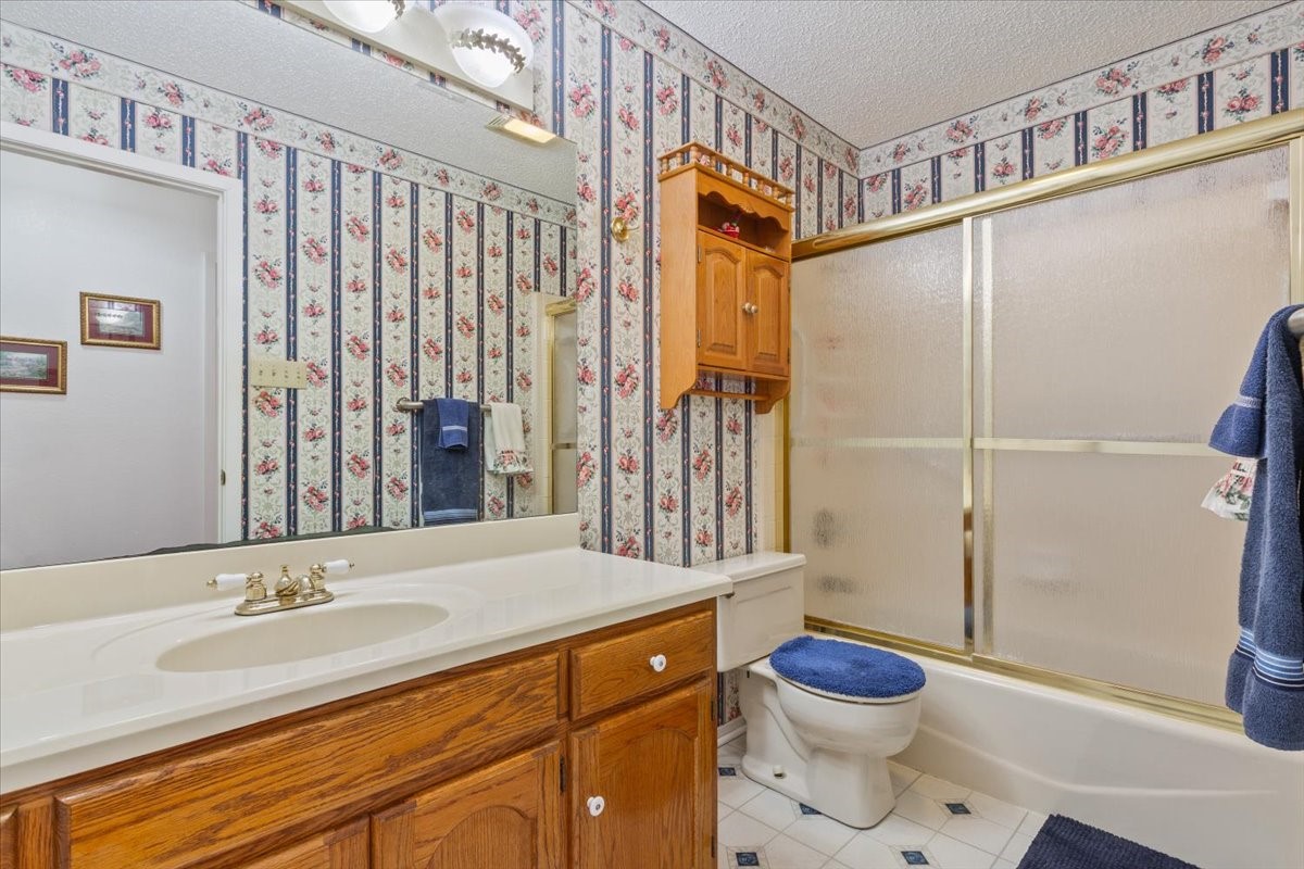 646 Winding Oaks Waco TX 76705