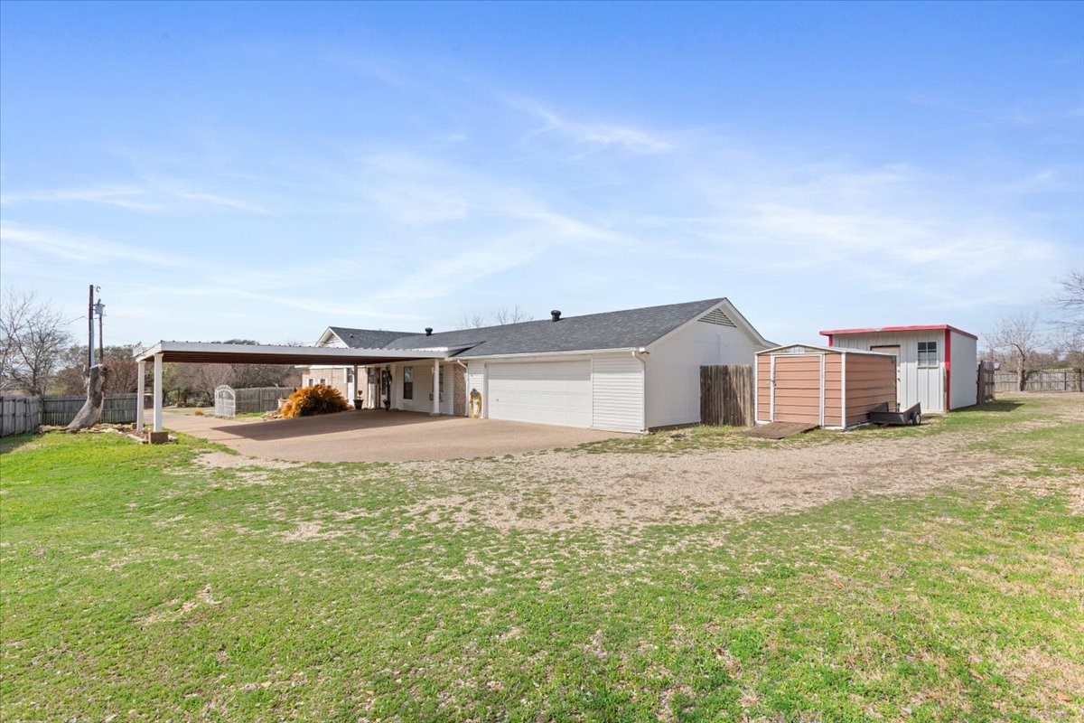 646 Winding Oaks Waco TX 76705