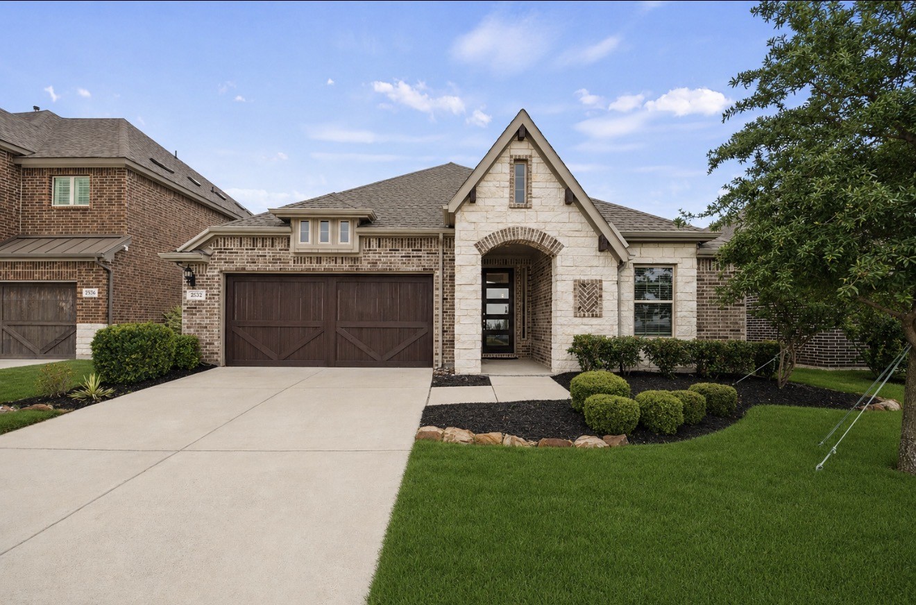 2532 Governors Boulevard Heath TX 75126
