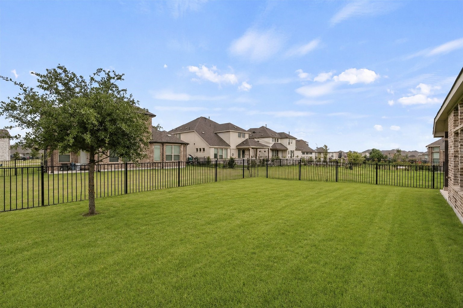 2532 Governors Boulevard Heath TX 75126