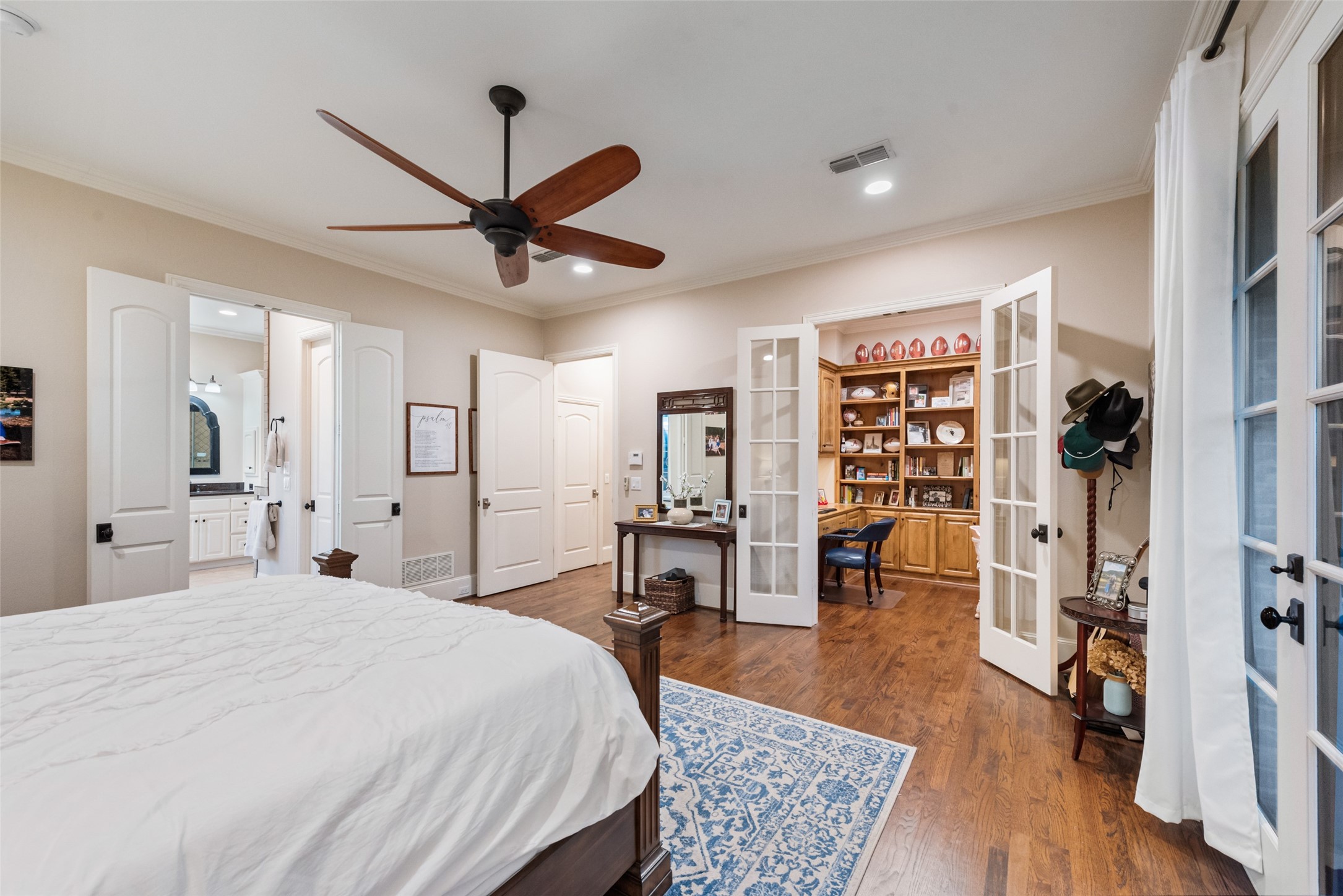10264 Sherbrook Lane Dallas TX 75229