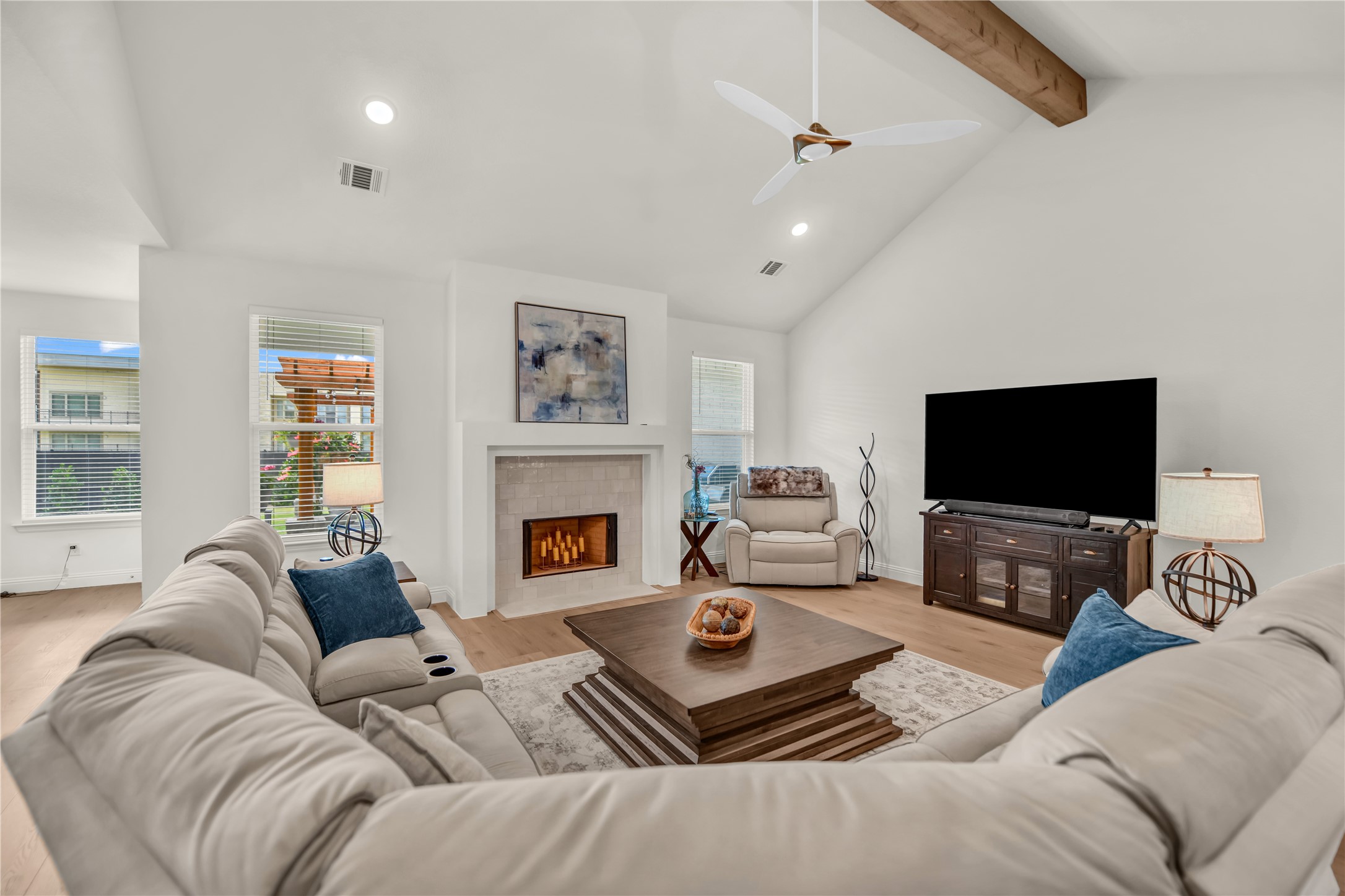 105 W Furlong Willow Park TX 76087