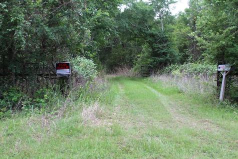 16104 SE County Road 2390 Streetman TX 75859