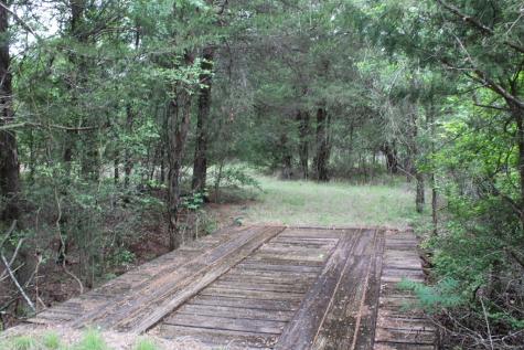 16104 SE County Road 2390 Streetman TX 75859