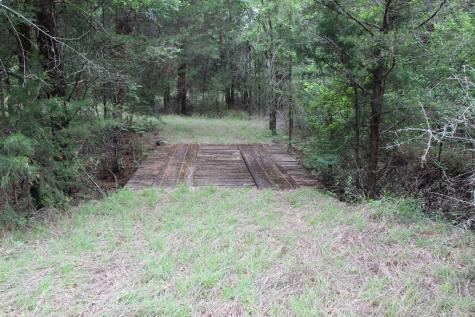 16104 SE County Road 2390 Streetman TX 75859
