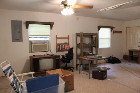 16104 SE County Road 2390 Streetman TX 75859