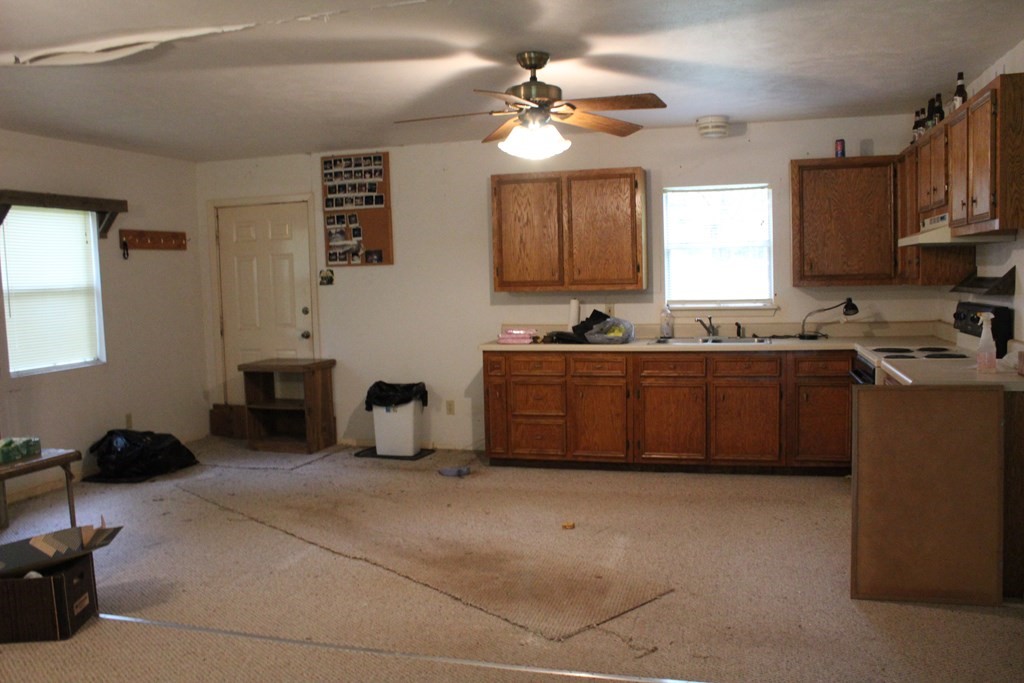 16104 SE County Road 2390 Streetman TX 75859