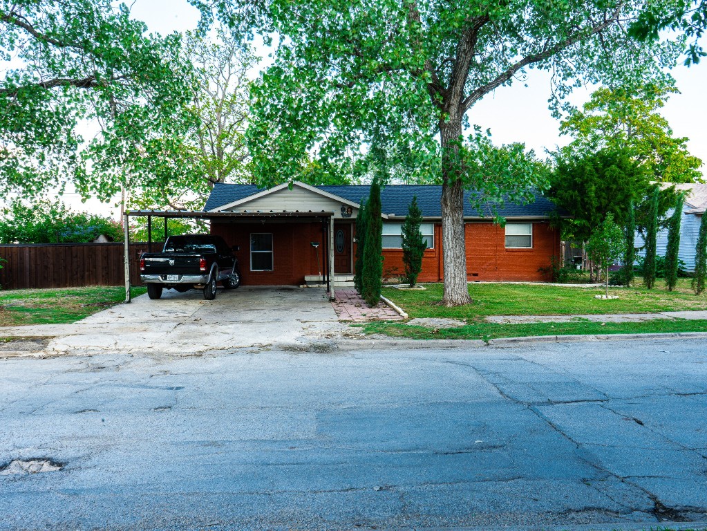 4124 Modlin Street Mesquite TX 75150