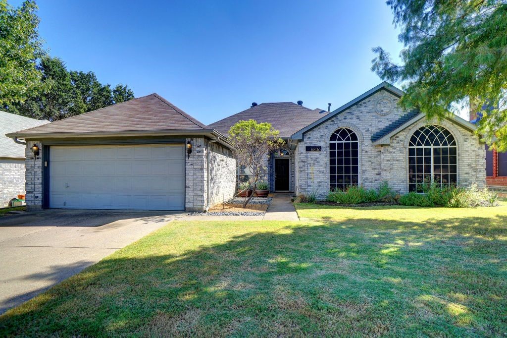 6836 Dogwood Lane North Richland Hills TX 76182