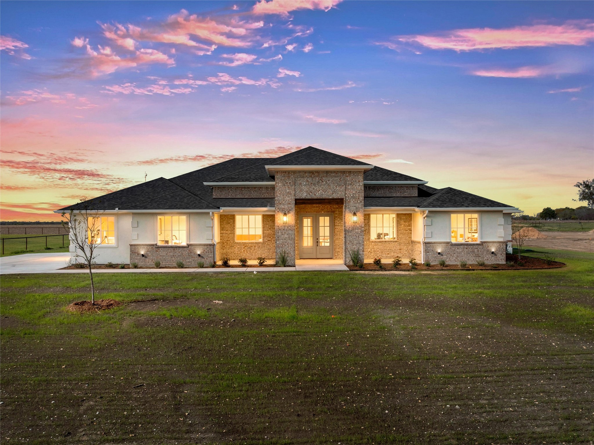 995 Galaxy Road Woodway TX 76712