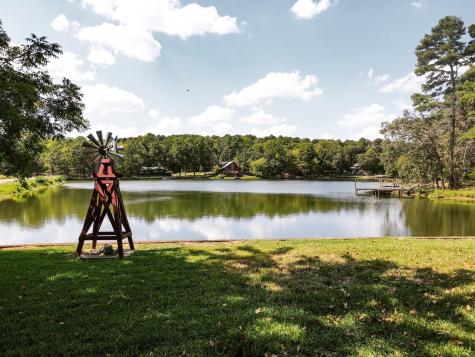 150 King George Road Scroggins TX 75480