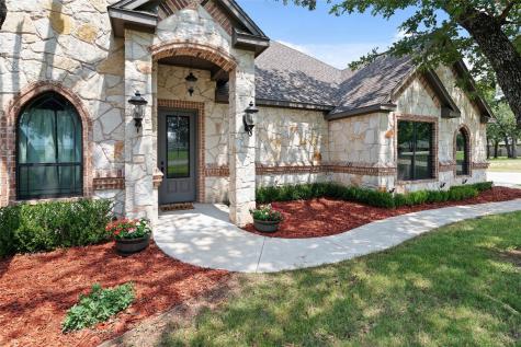 101 Wayward Wind Lane Springtown TX 76082