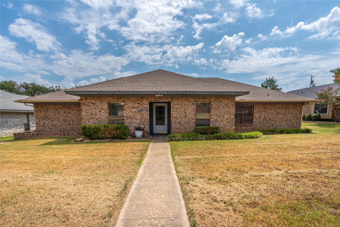 1310 36th Street NE Paris TX 75462