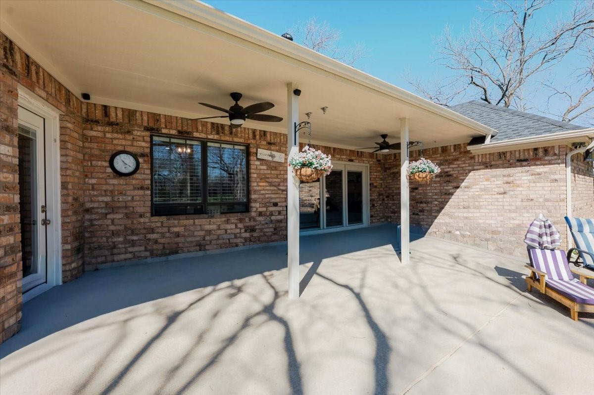 6105 Bontura Court Granbury TX 76049