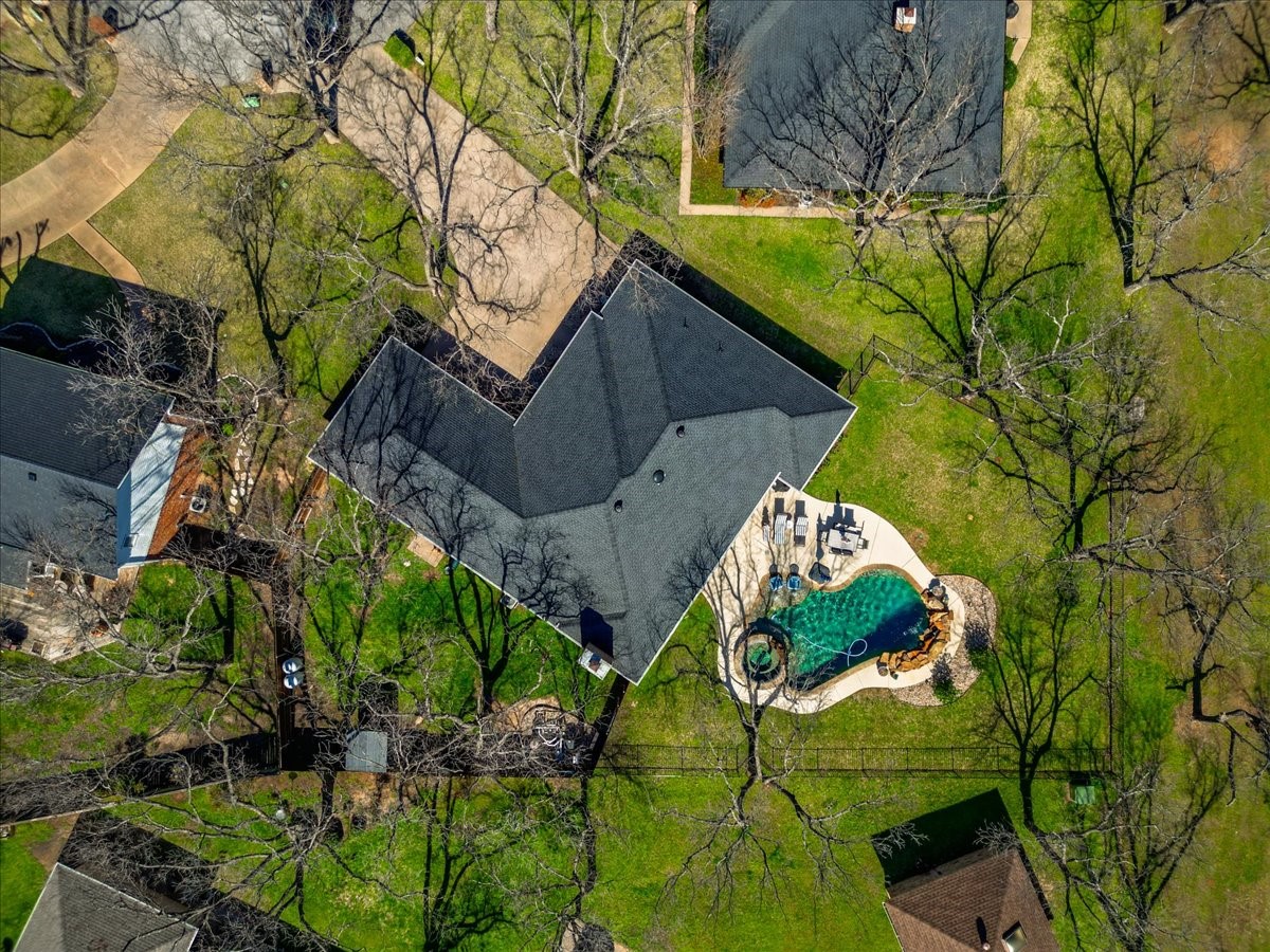6105 Bontura Court Granbury TX 76049