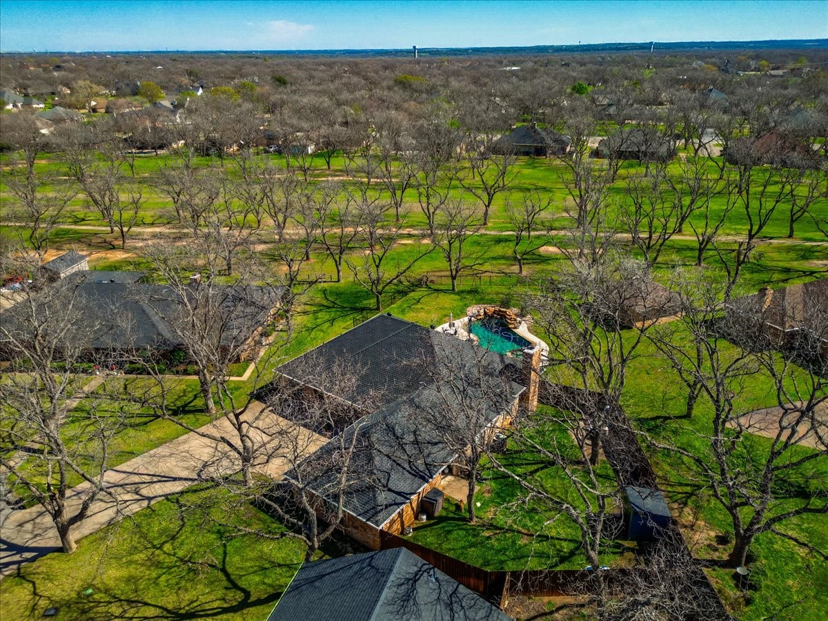 6105 Bontura Court Granbury TX 76049