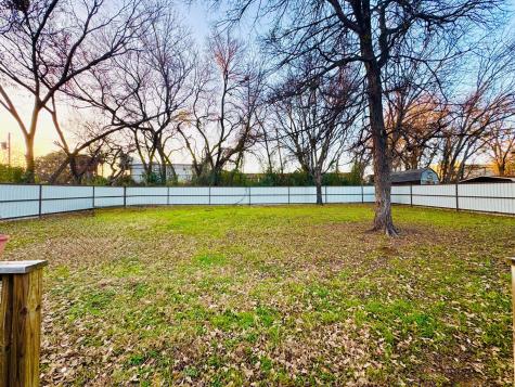 817 S Bell Street Hamilton TX 76531
