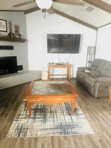 817 S Bell Street Hamilton TX 76531