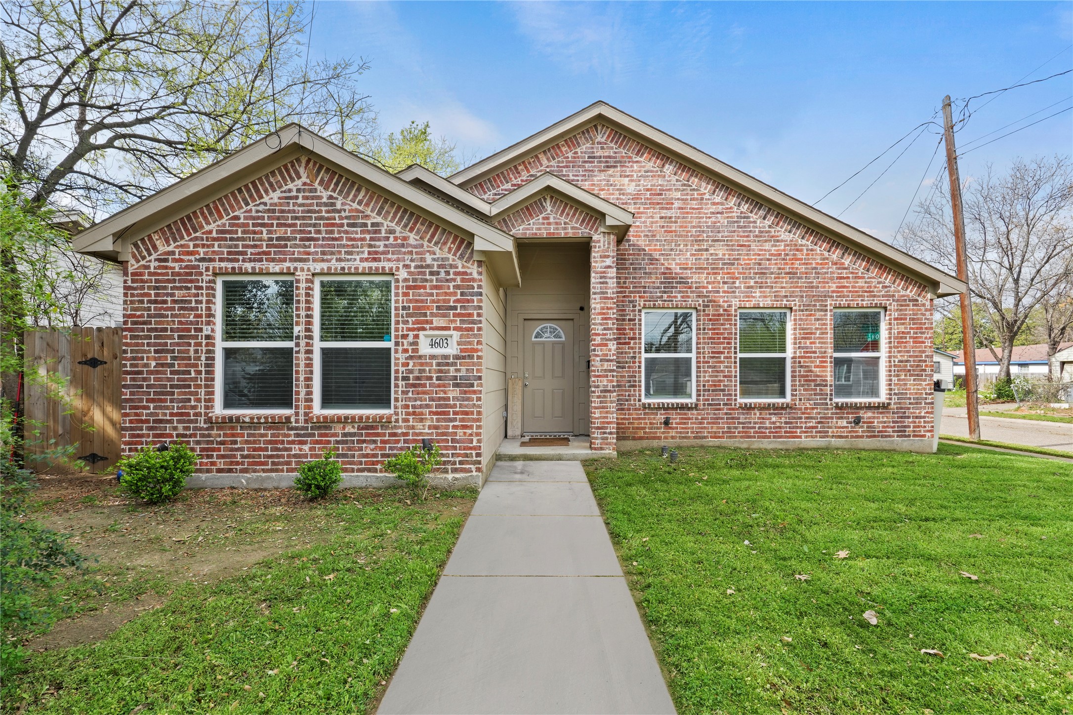 4603 Electra Street Dallas TX 75215