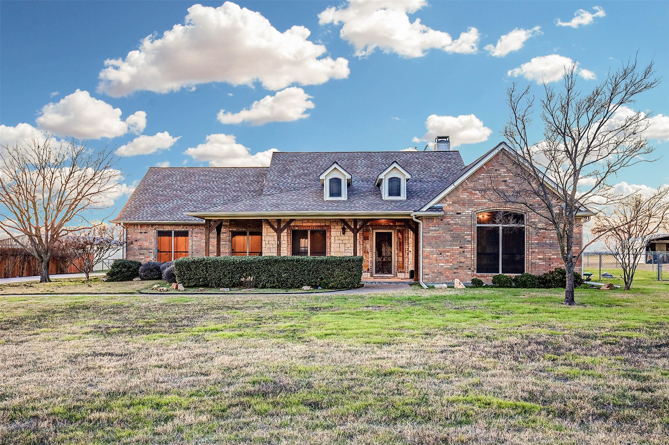 11851 Hill Country Circle Ponder TX 76259