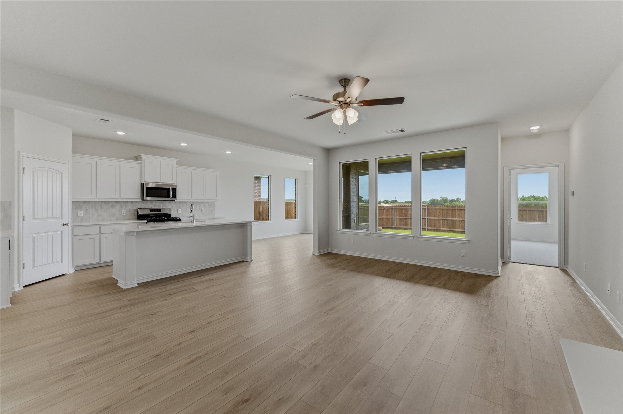 3506 Helena Street Gainesville TX 76240