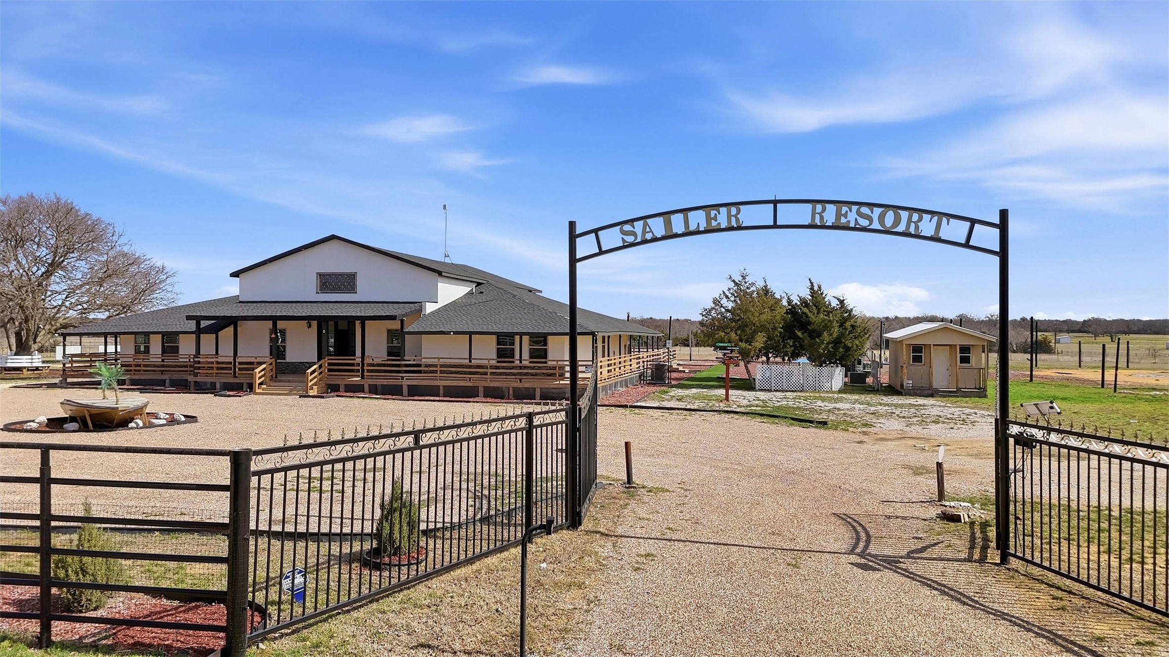 550 County Road 297 Gainesville TX 76240
